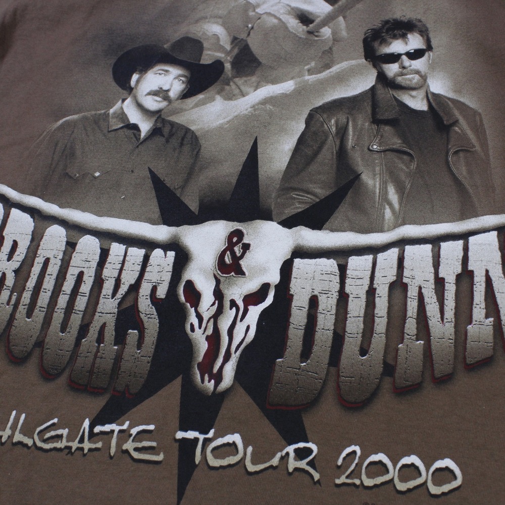 Vintage Brooks & Dunn Tailgate Tour 2000 T-Shirt - Anvil Brand - Size L - Picture 2 of 8